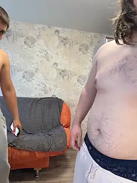 desiredude9 Webcam Show