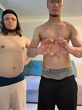 desiredude9's Webcam Show