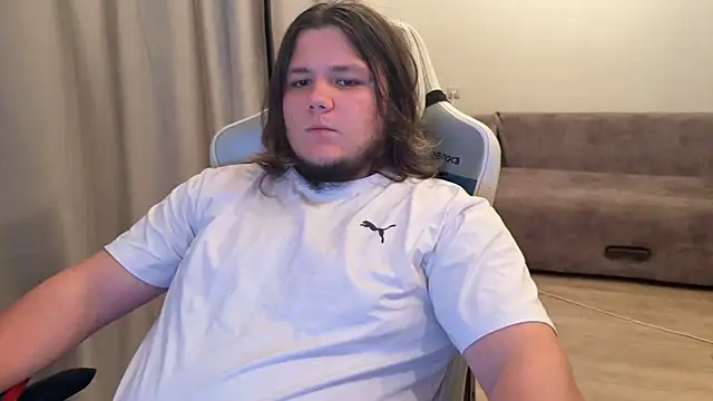 desiredude9 Webcam-Show