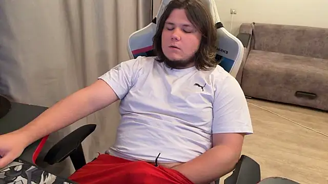 desiredude9 – webcam-show