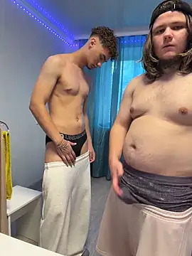 desiredude9 Pertunjukan Webcam
