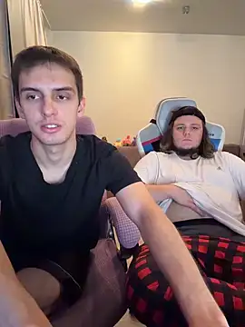 הופעת וובקאם של desiredude9