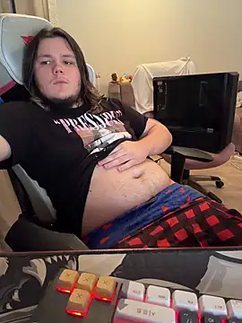 desiredude9 Show in webcam