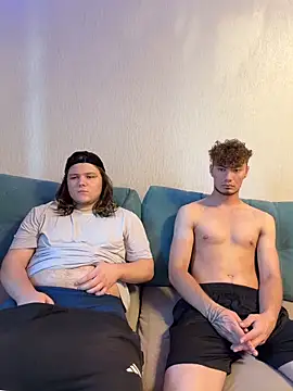 desiredude9's Webcam Show