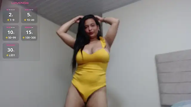 Juliethserna Chat XXX in diretta
