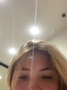 _Leya_'s Live XXX Chat