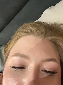 _Leya_'s Live XXX Chat