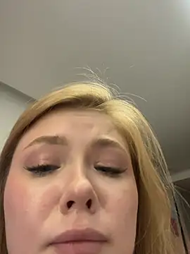 Živý XXX chat _Leya_