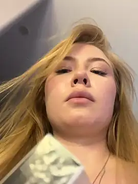 Czat XXX na żywo – _Leya_
