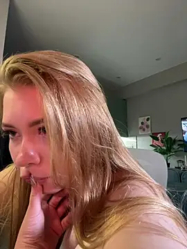 _Leya_ Chat XXX in diretta