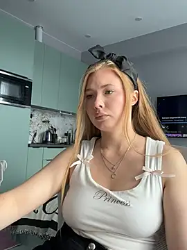 _Leya_ – Live XXX-chat