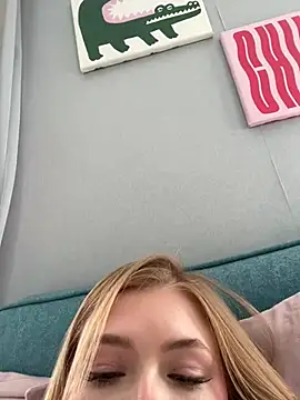 _Leya_ Pertunjukan Webcam