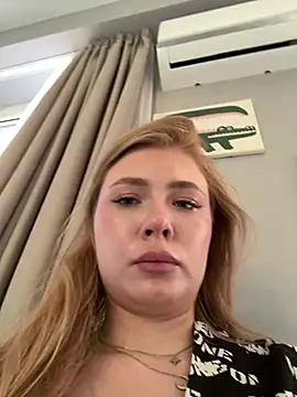 _Leya_'s Live XXX Chat
