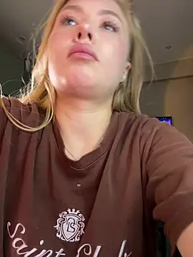 Živý XXX chat _Leya_