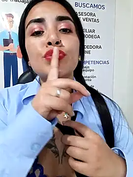 MAYE__13's Webcam Show