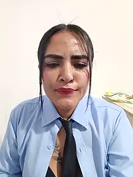 MAYE__13 – live chatrum
