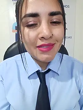 MAYE__13 Cameră chat live
