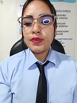 MAYE__13 Show in webcam
