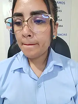MAYE__13 – Kamerová šou