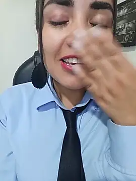 Show de MAYE__13 na webcam