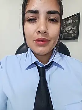 MAYE__13 网络视讯表演