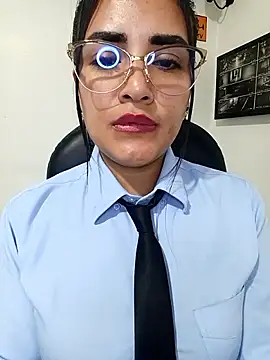 MAYE__13 Webcamshow