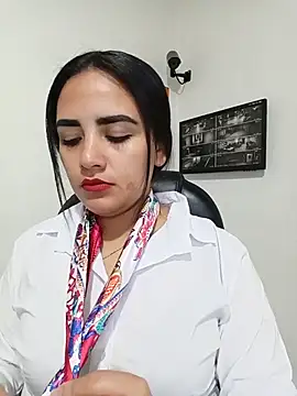 MAYE__13 webcam show