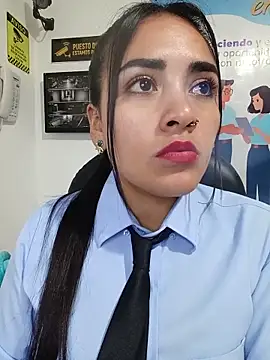 MAYE__13 Webcamshow