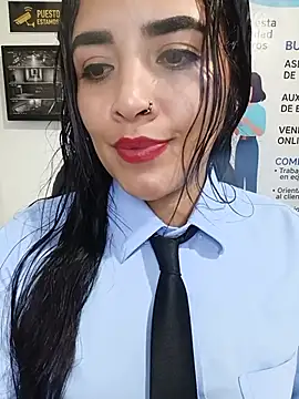 Show de MAYE__13 na webcam
