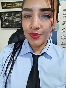 MAYE__13n Webbikameraesitys