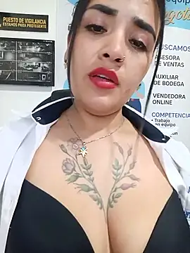 MAYE__13 Webcam-Show