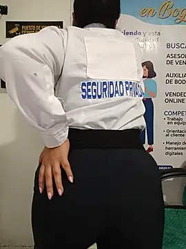 MAYE__13 Webcam show