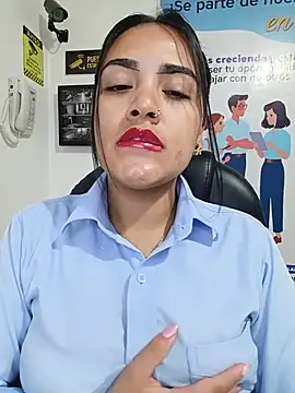 MAYE__13's Live XXX Chat