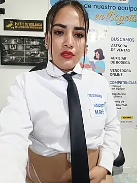 MAYE__13 网络视讯表演