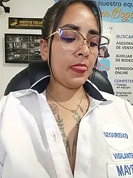 MAYE__13 webkamerás műsora