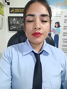 Show de MAYE__13 na webcam
