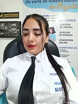 MAYE__13 Chat XXX live