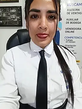 MAYE__13 Adlı Modelin Web Kamerası Şovu