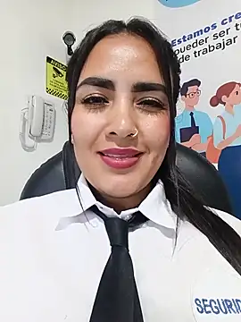 MAYE__13 Webcamshow