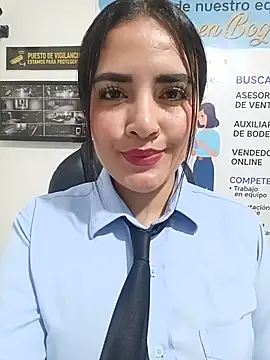 MAYE__13 Webcamshow