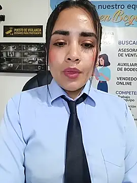 دردشة MAYE__13 الجنسية المباشرة