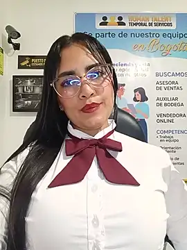 MAYE__13's Webcam Show
