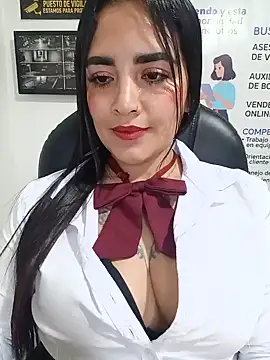 MAYE__13 Webcamshow