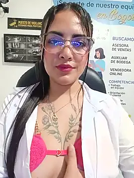 Show de webcam de MAYE__13