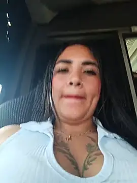 Chat +18 de MAYE__13 ao vivo