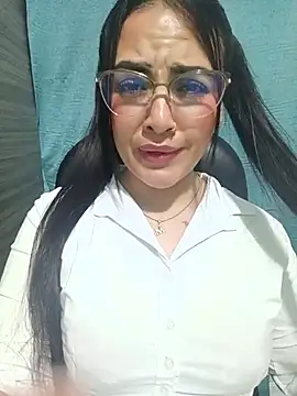 MAYE__13 webkamerás műsora
