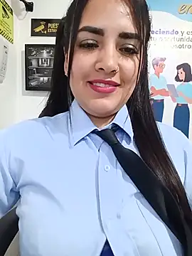 MAYE__13 webcam show