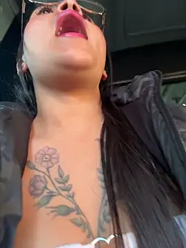Show de MAYE__13 na webcam