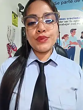 MAYE__13 网络视讯表演