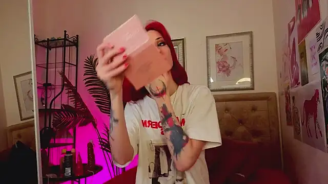 Živý XXX chat GinaSpicey